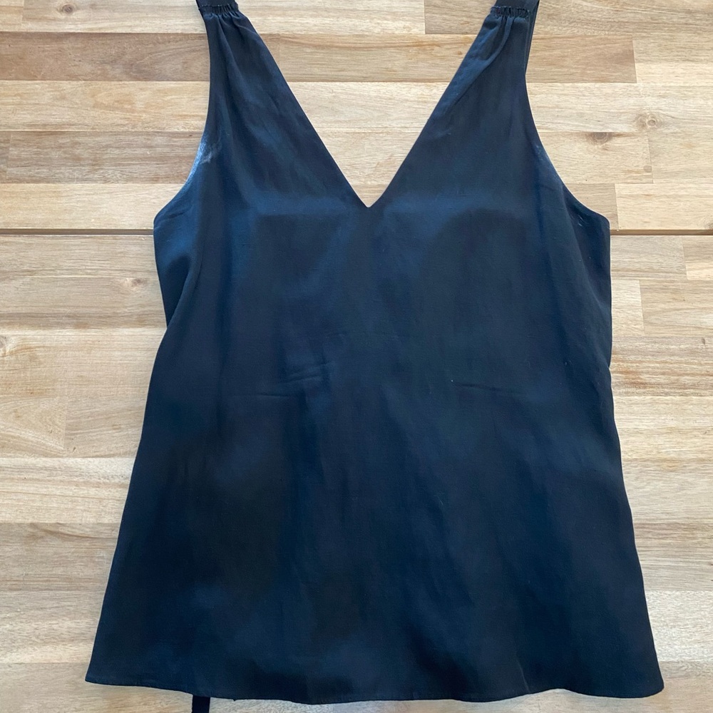 10 Crosby Derek Lam Black V-neck Side Tie Sleeveless Tank Top with Flirty Back